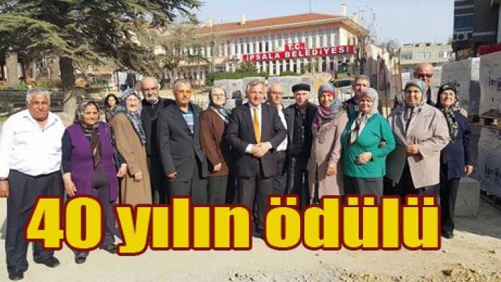 40 yıl evli kaldılar, tatili kaptılar