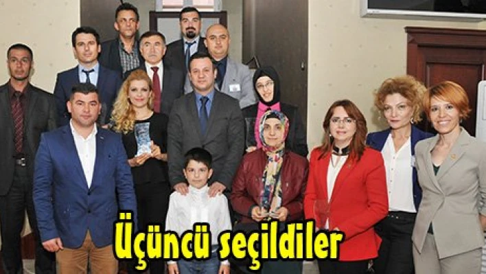 Üçüncü seçildiler