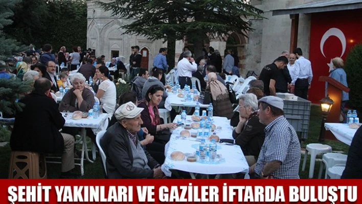 Anlamlı iftar
