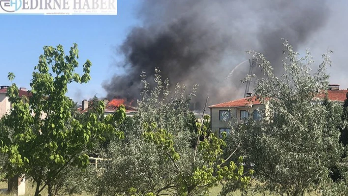 Tekirdağ'da çatı yangını