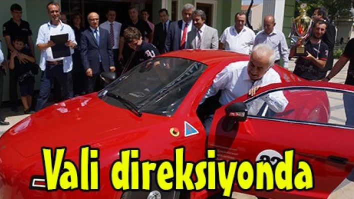 Vali direksiyonda