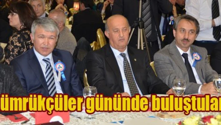 Davette buluştular