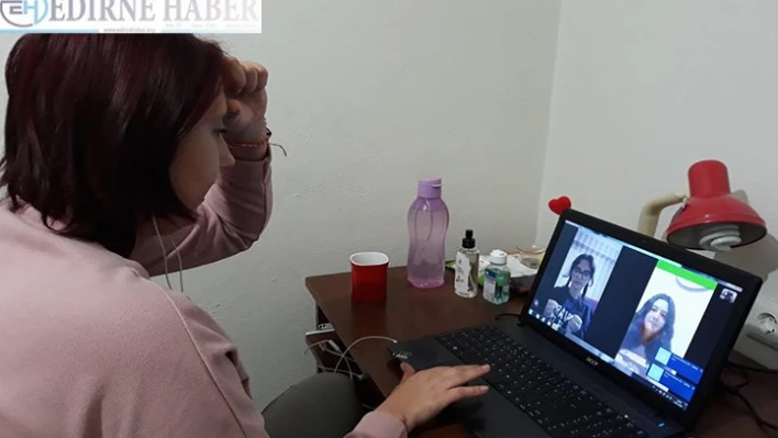 İşaret dili ile destek verdiler