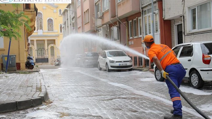  2 bin 200 cadde ve sokak dezenfekte edildi