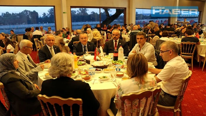 Şehit ve gazi ailelerine anlamlı iftar