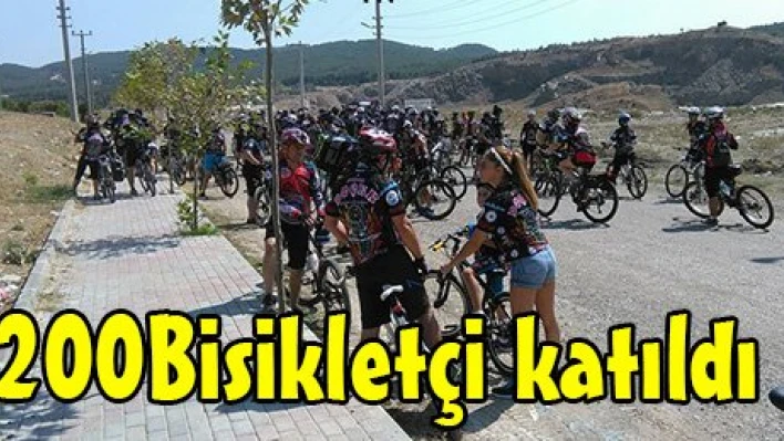 200 bisikletçi katıldı