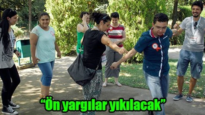 'Ön yargılar yıkılacak'
