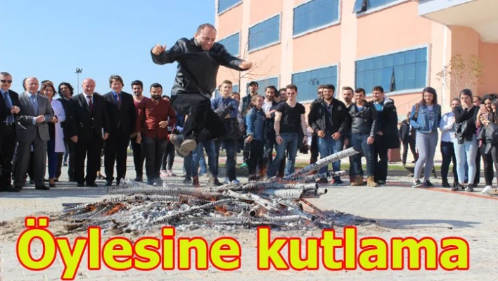 'Küllerimizden doğmayı başardık'
