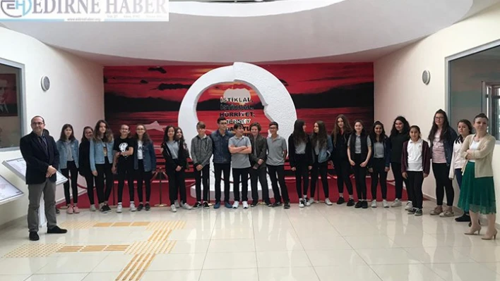 Öğrenciler Adliyeyi gezdi