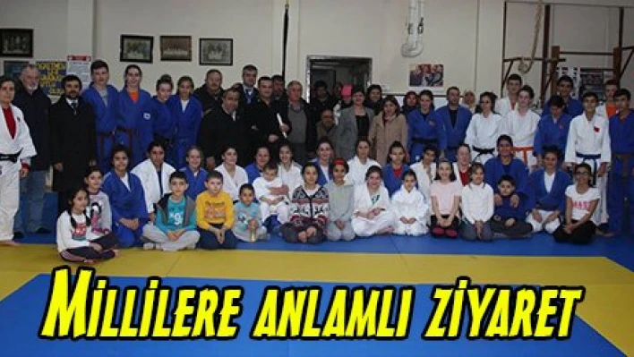 Millilere anlamlı ziyaret