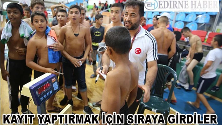 Pehlivanların kayıt işlemleri başladı