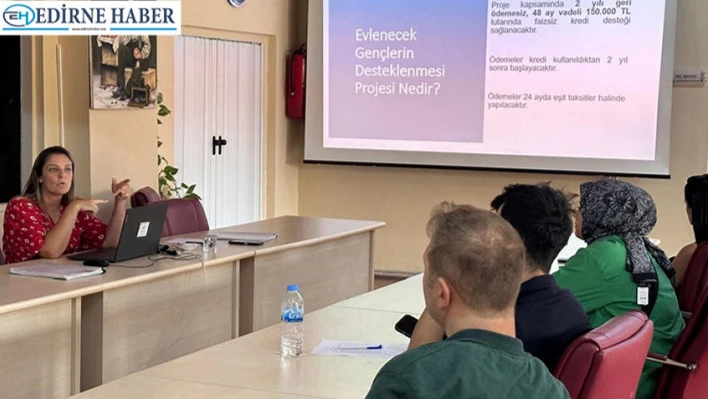 Aile Sosyal Hizmetler Müdürlüğü'nde eğitimler sürüyor