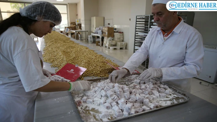 Asırlık lezzetler bayram için hazırlandı