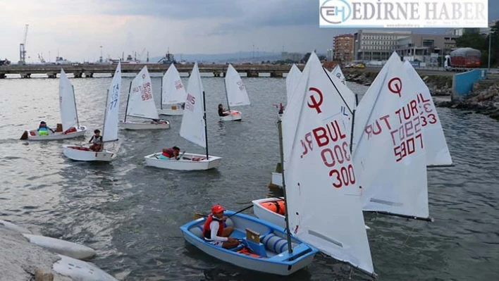 Bulgar yelkenciler Türk sularında hazırlanıyor