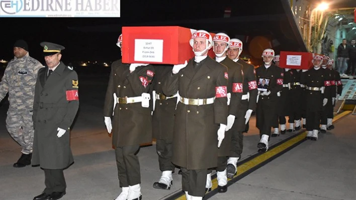 İdlip'de şehit düşen iki askerin naaşı Tekirdağ'a getirildi