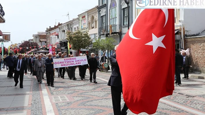 35 yıl sonra tekrar buluştular
