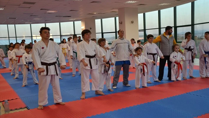 Küçük yaşta şampiyon oldu