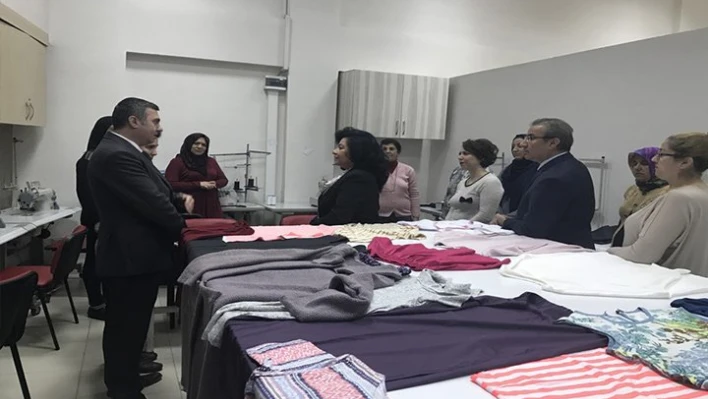 Sorunlarını dinledi