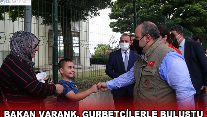 Bakan Varank, gurbetçilerle buluştu