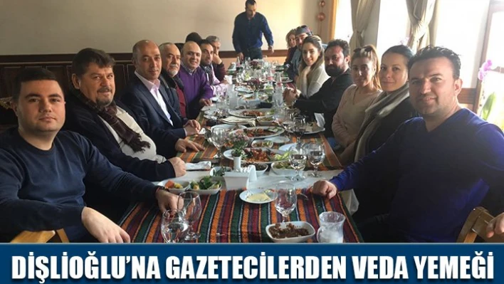 Gazeteciler ile kardeş olmuştu
