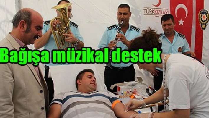 Bağışa müzikal destek