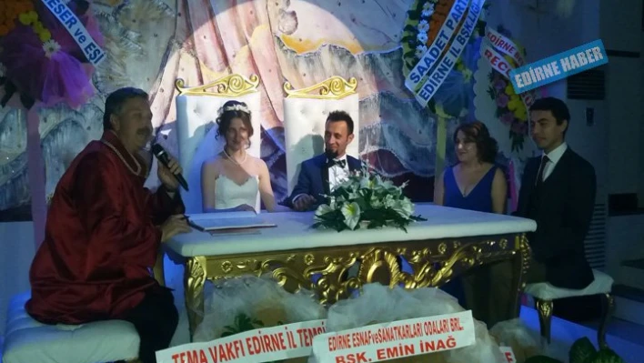 Onlar erdi muradına