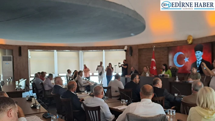 Belediye Meclisi'nde taksilere zam kararı alındı