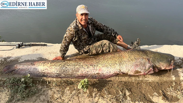 Boyum kadar dedi, güçlükle kıyıya çıkardı