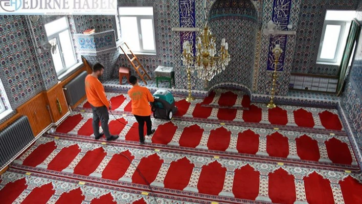 Hayrabolu'da camiler ramazana hazırlanıyor