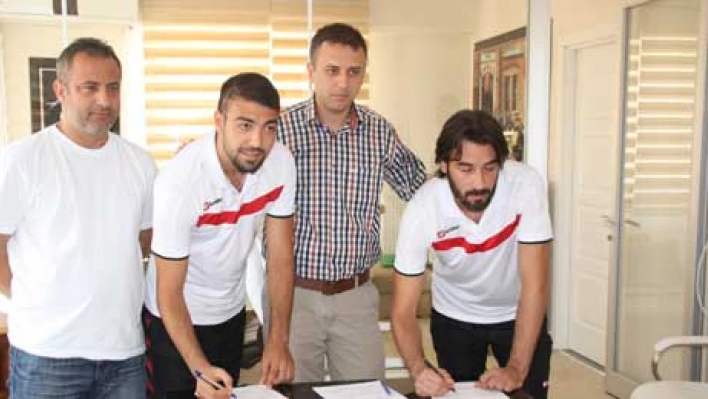 4 Futbolcu gitti, 2 Futbolcu geldi