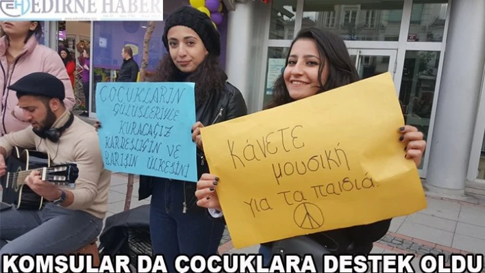 Komşulardan çocuklara destek