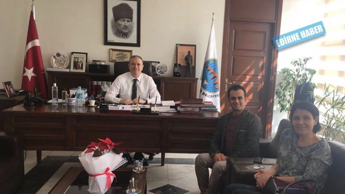 Opera sanatçısı ziyaret etti