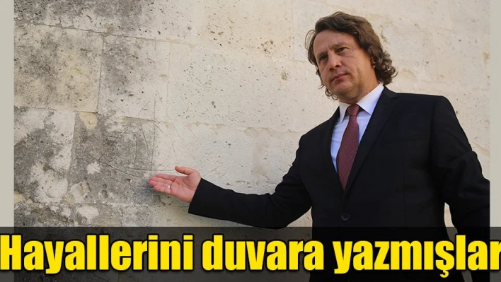 HayallerÂ  duvarlarda