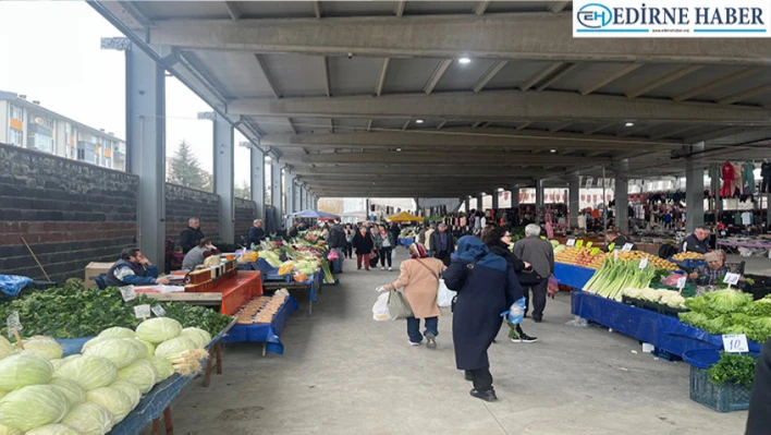 Çarşamba Pazarı Yoğun İlgi Gördü