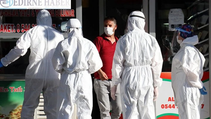 Karantinada olması gereken kişi dükkanda yakalandı