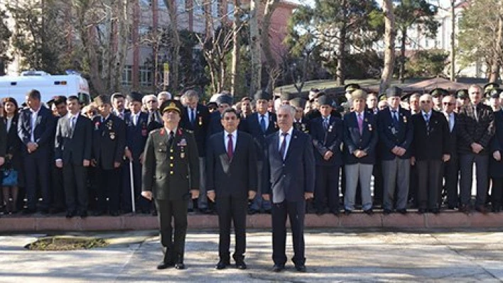 İlçelerde de anıldı