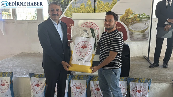 Çiftçilere kanola tohumu dağıtıldı