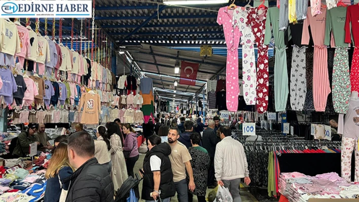 Cuma Pazarı'nda sezon sonu hareketliliği