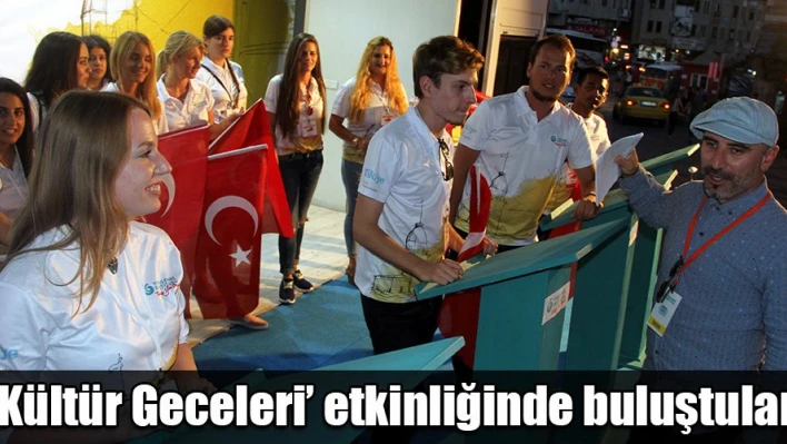 Konuklara Kültür Gecesi