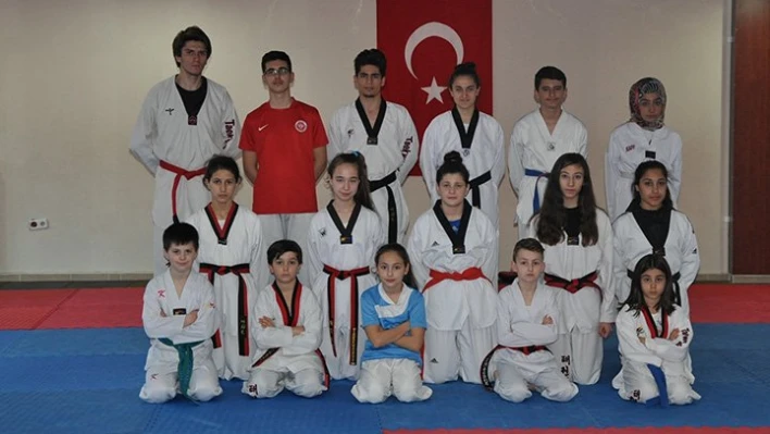 Şampiyonaya damga vurdular