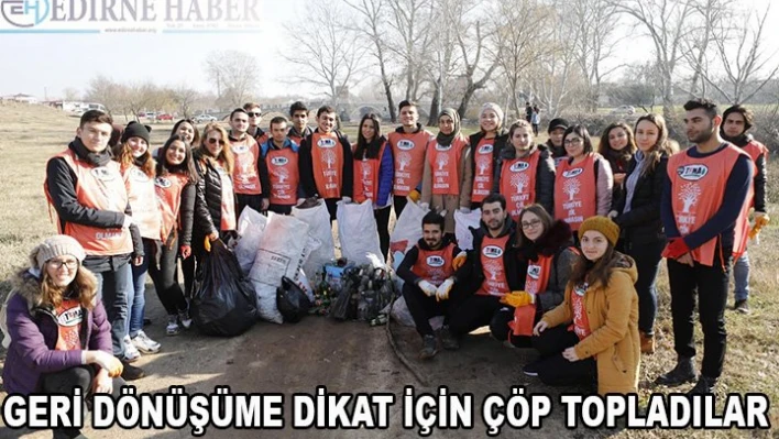 Geri dönüşüme dikkat çekmek için çöp topladılar