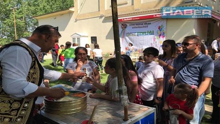 Çocuk şenliği düzenlendi