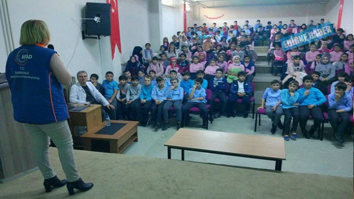 AFAD'tan öğrencilere eğitim