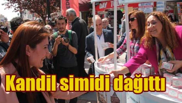 3 Aylar başladı