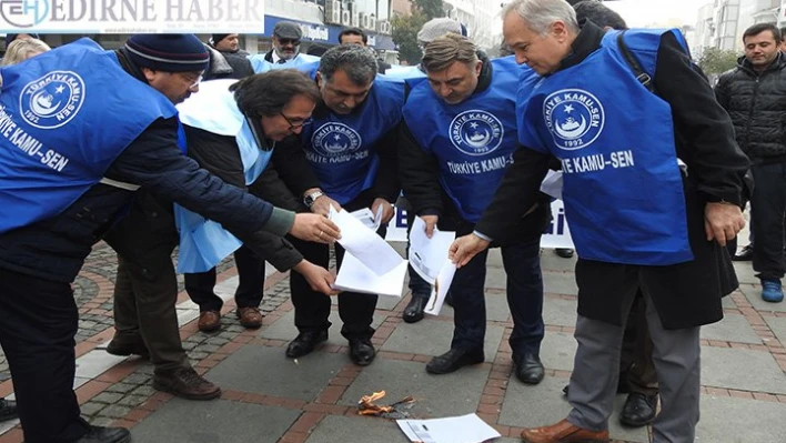Maaş bordrolarını yaktılar