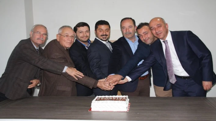 69. yılı kutladılar