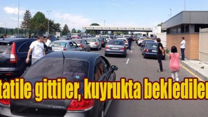 Tatil kuyruğu