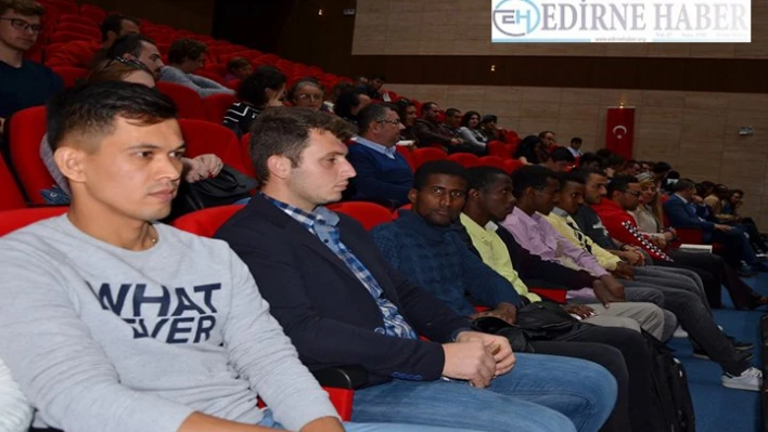 Uluslararası öğrencilere oryantasyon programı