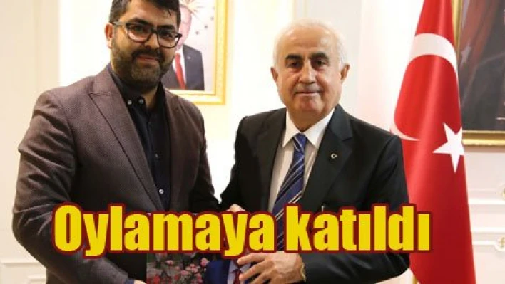Oylamaya katıldı