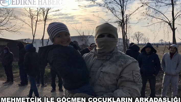Mehmetçik ile göçmen çocukların arkadaşlığı